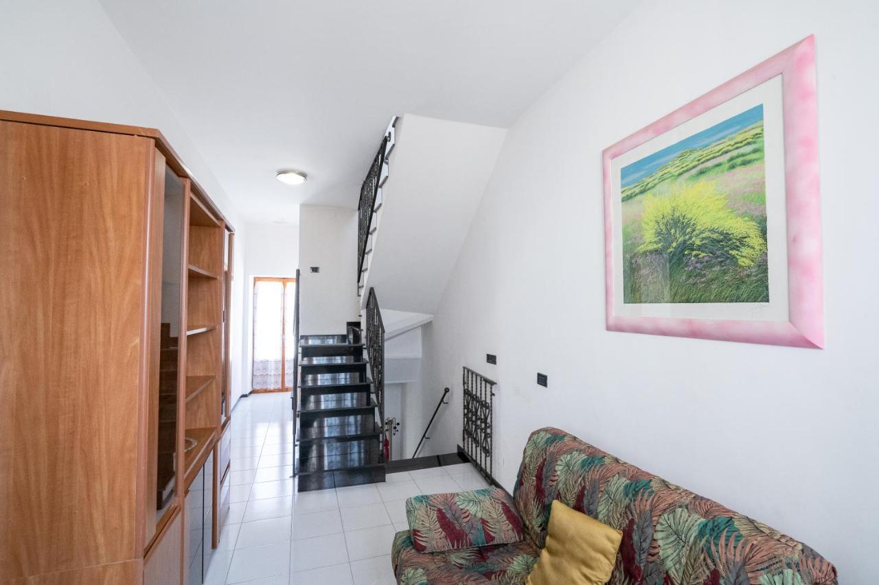 Casa Lago E Camino Capodimonte Εξωτερικό φωτογραφία